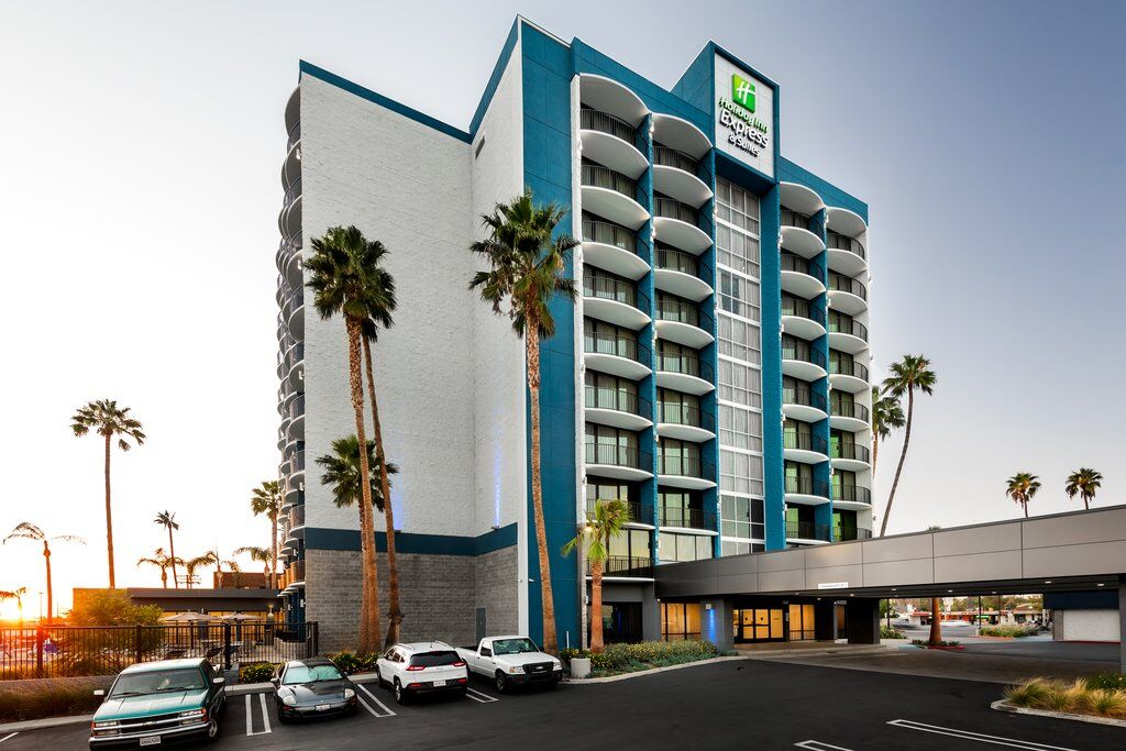 Holiday Inn Express & Suites Santa Ana - Orange County By Ihg Kültér fotó